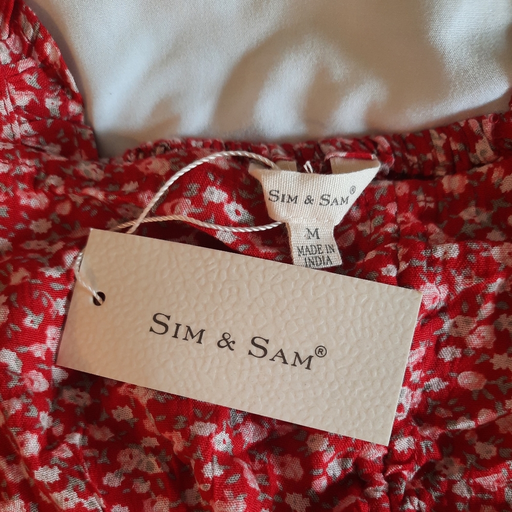 Floral Smocked Long Sleeve Crop Top - Picture 2 of 3